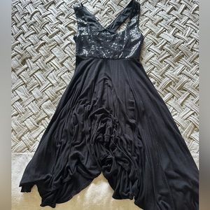 VENUS black sequin party dress. Size M